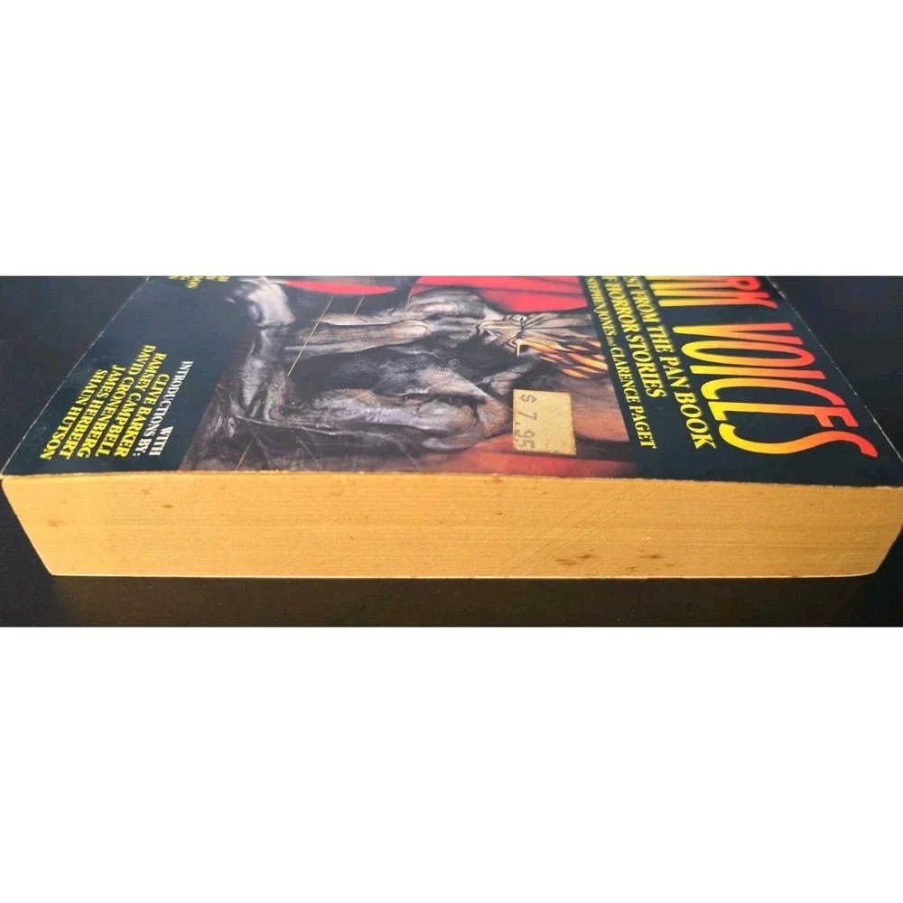 DARK VOICES Pan Book Of Horror Stories 1990 By Stephen Jones & Clarence Paget